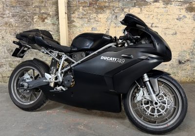 Ducati 749 Dark