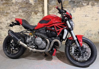 Ducati Monster 1200