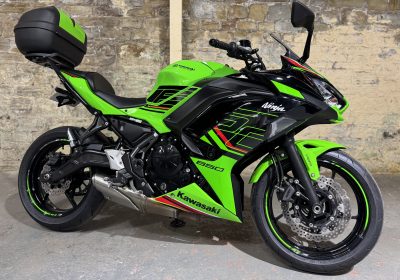 Kawasaki Ninja 650 KRT